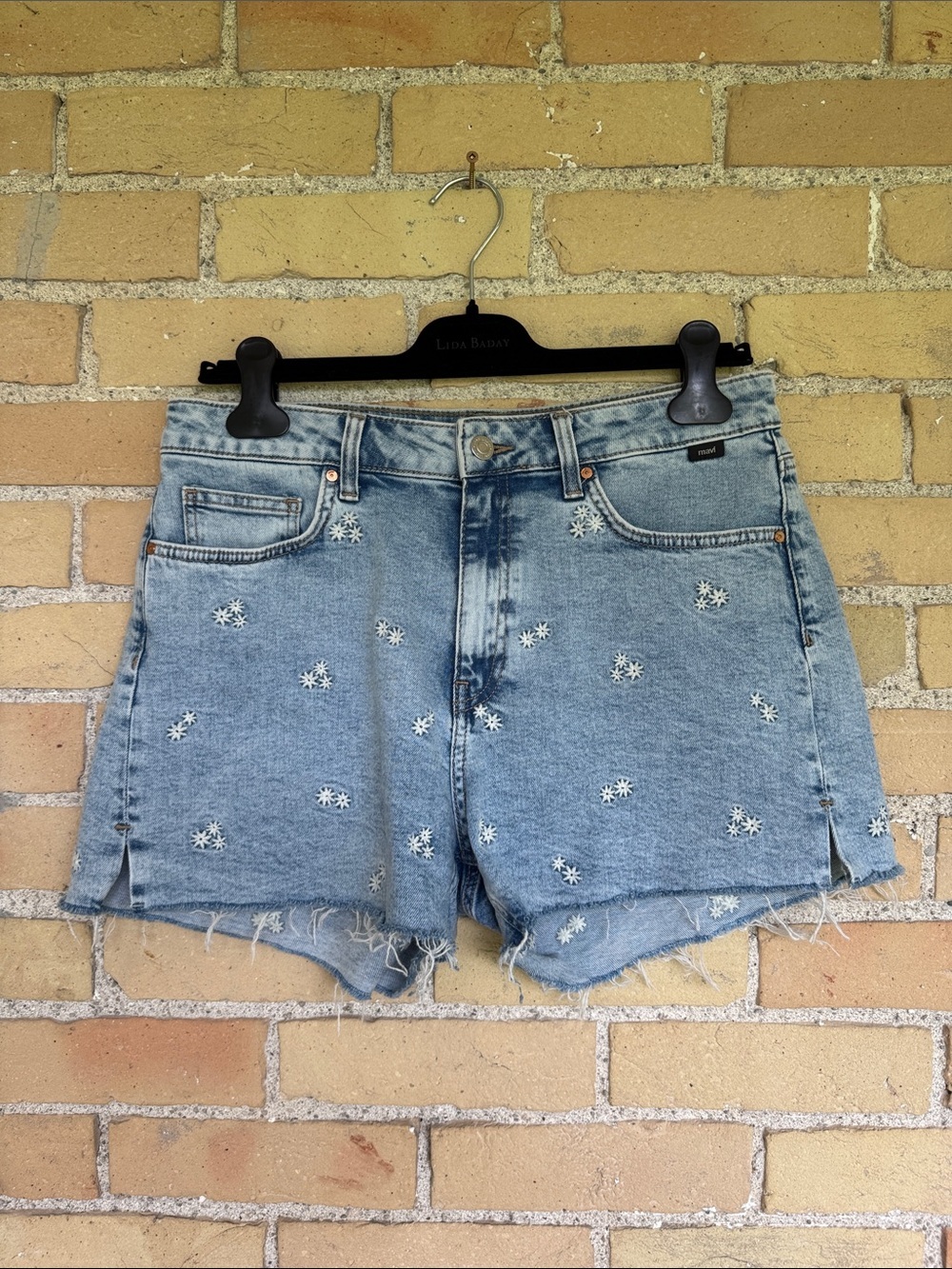 Mavi Heidi Light Blue Embroidered Denim Shorts